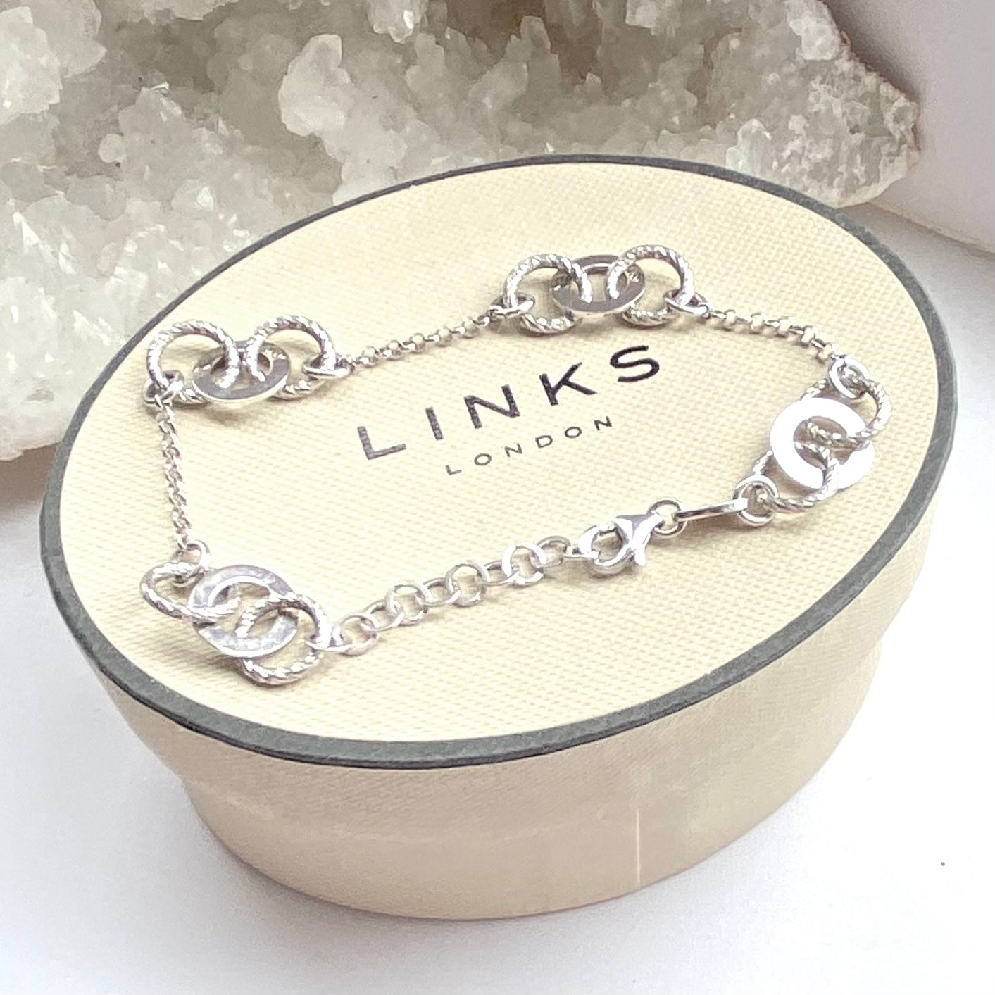 Links of london aurora silver bracelet discount