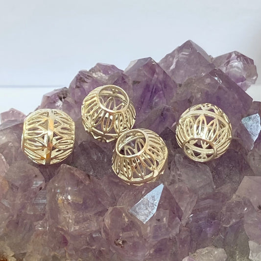 Patterned Space Saver by The Genuine Gemstone Company