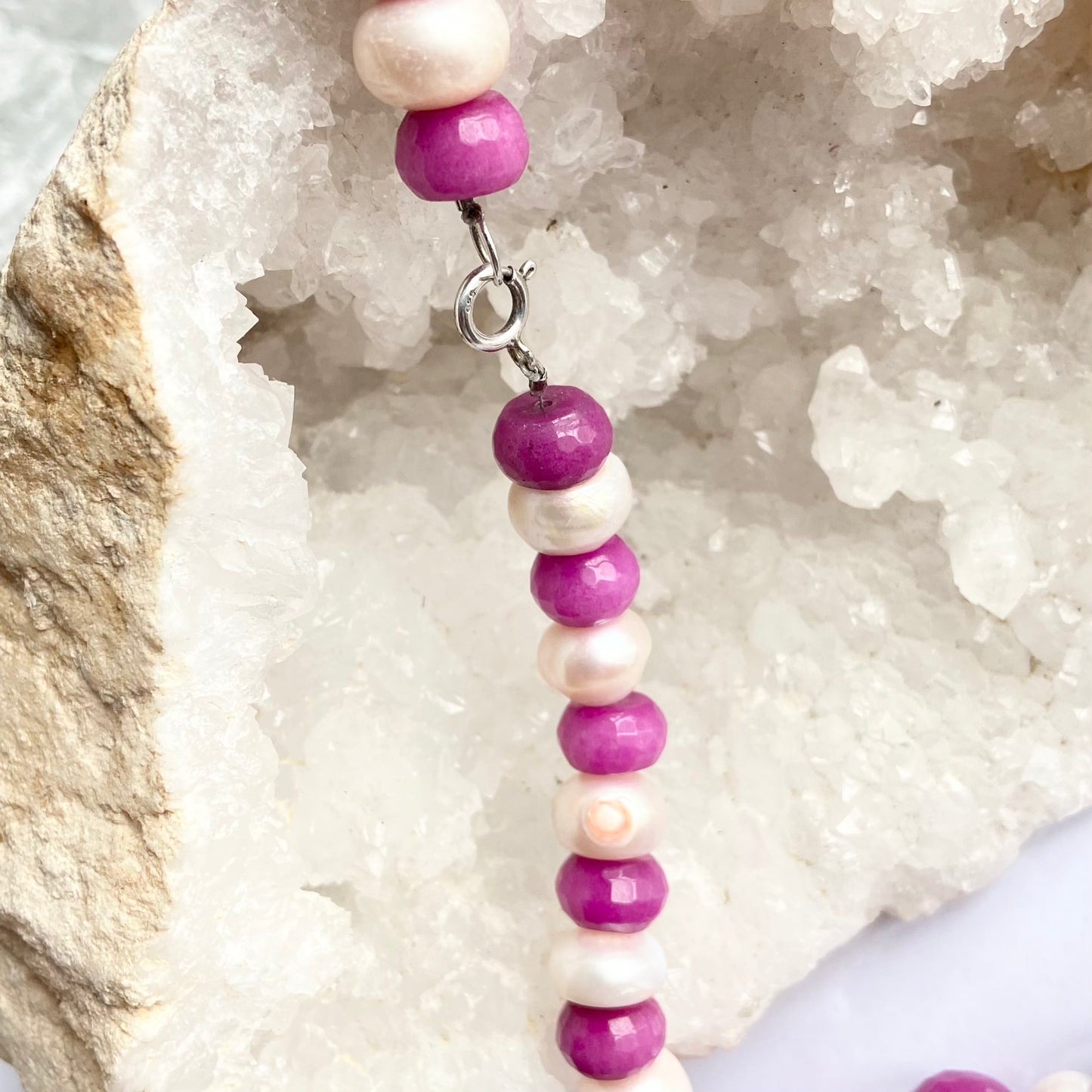 Vintage 925 Glass and Cultivated Pearl Necklace