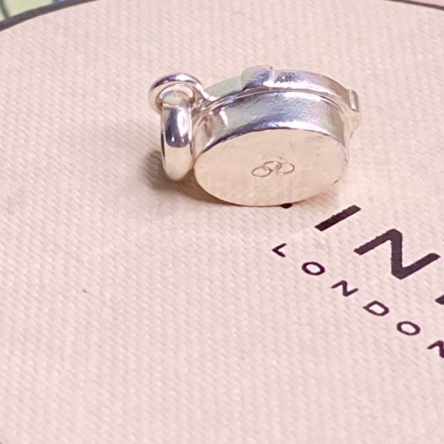 Links of London Gift Box Charm