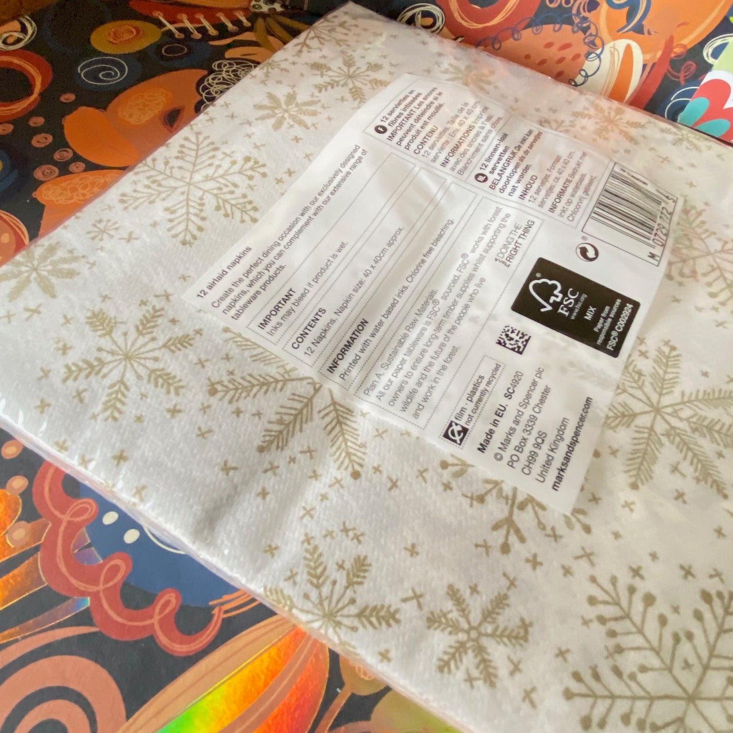 Gold Snow flakes on a white Background Napkins 12 per pack can be used for Decoupage