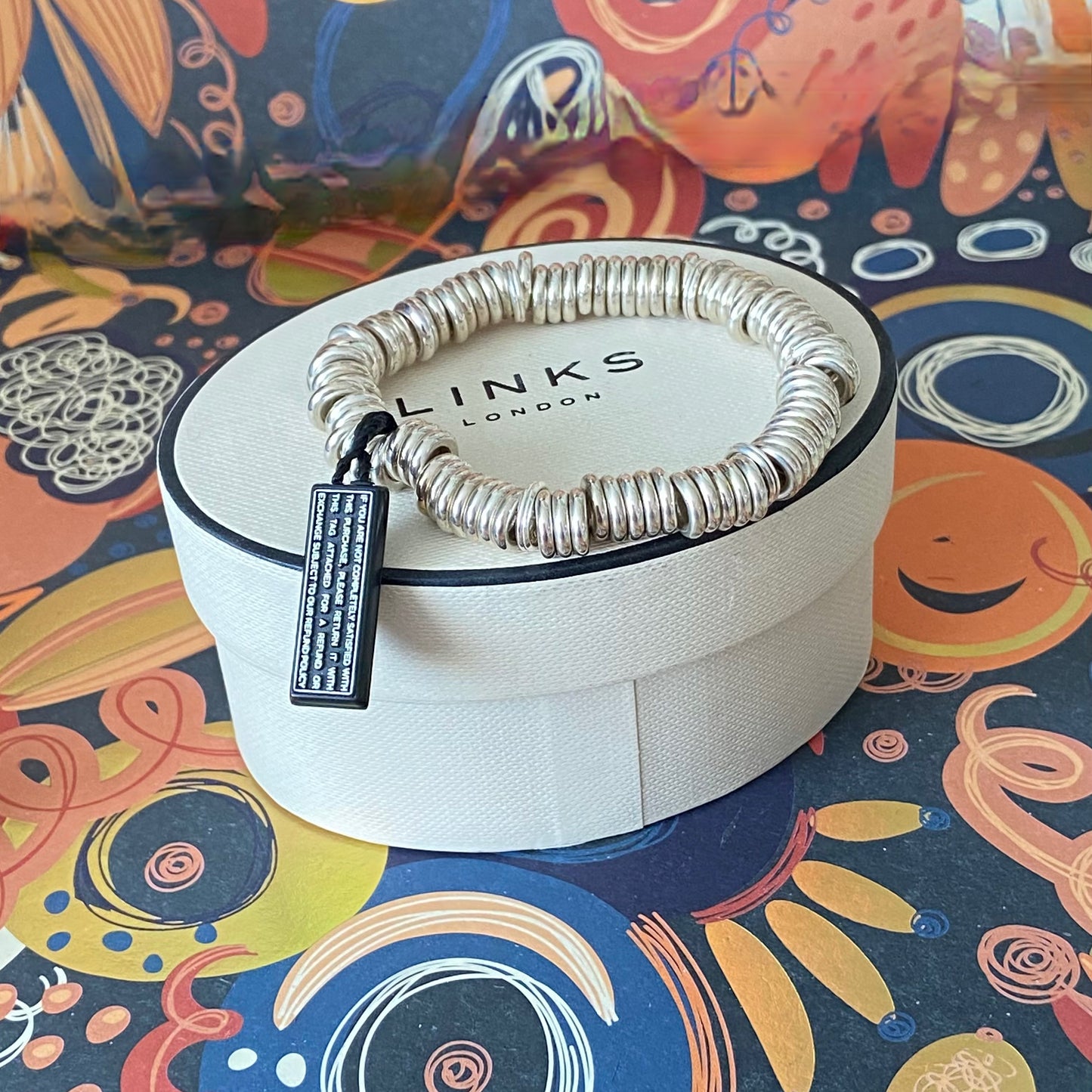 New Silver Links of London Iconic Sweetie Bracelet with original Link of London Tag.