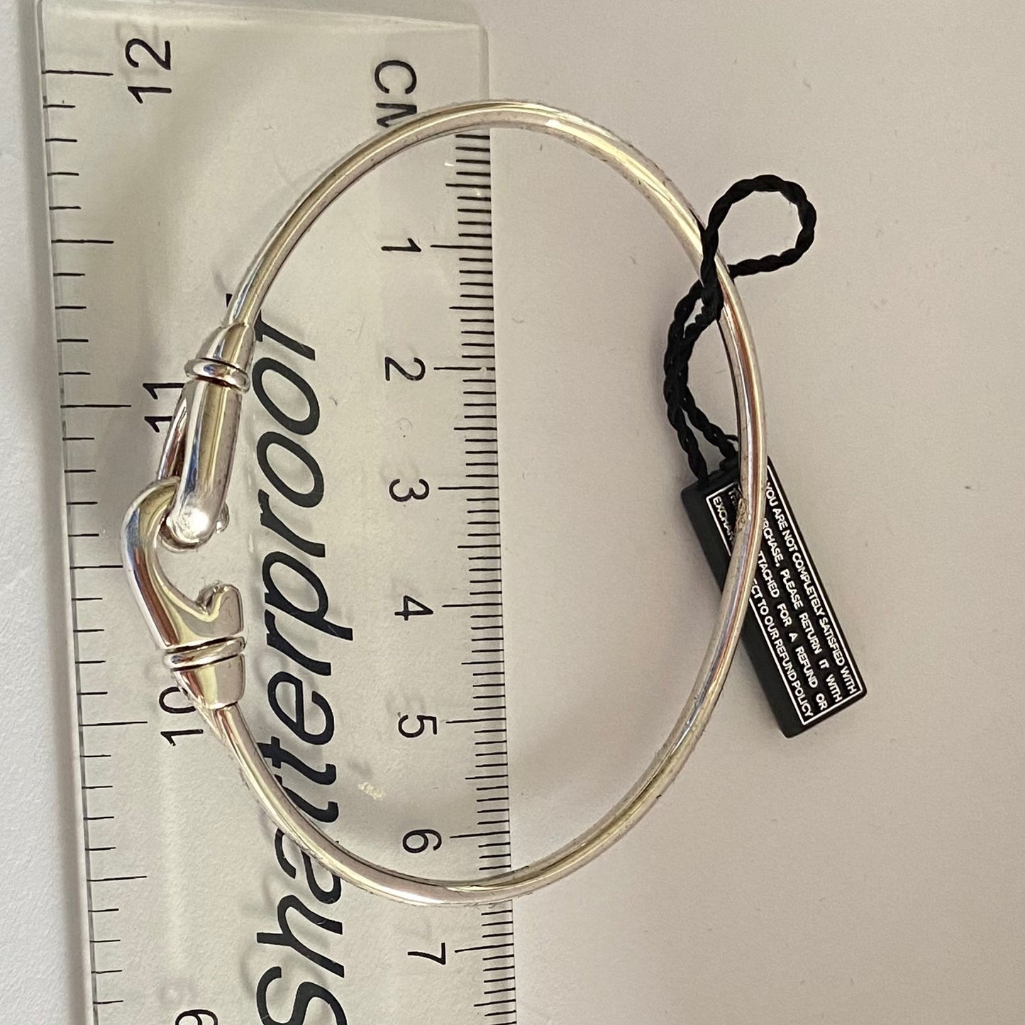 Links of London Karabiner Bangle with interlocking Clasp