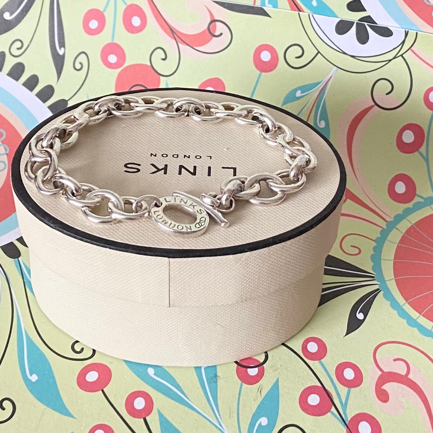 Fully Hallmarked Sterling Silver T-Bar Bracelet Links of London.  30g