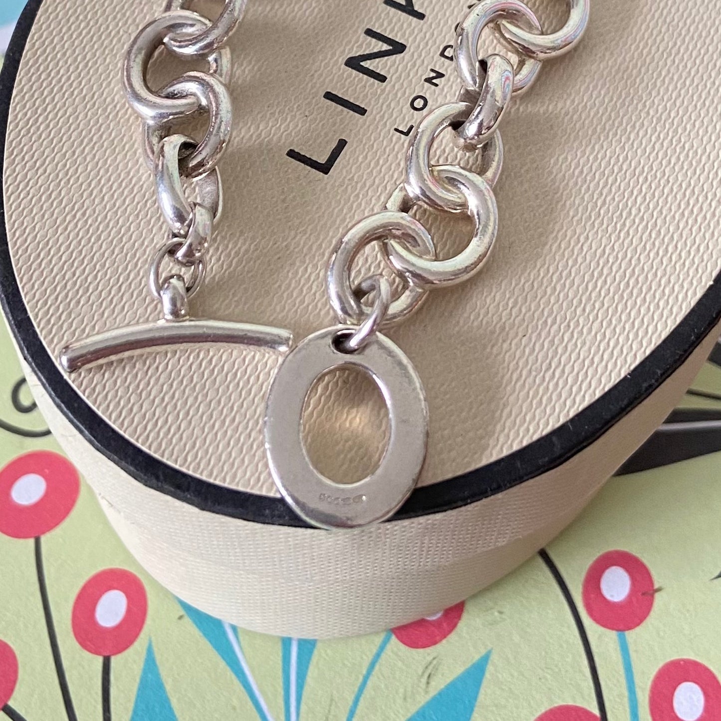 Fully Hallmarked Sterling Silver T-Bar Bracelet Links of London.  30g