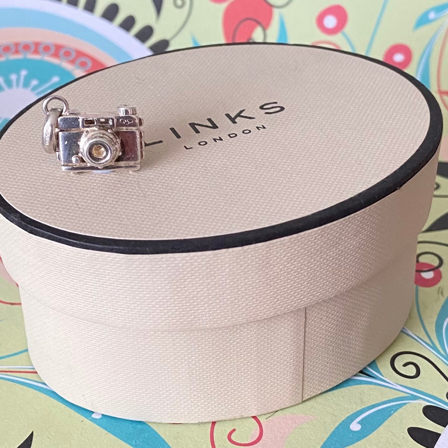 Preloved Sterling Silver Links of London Camera 925 Charm