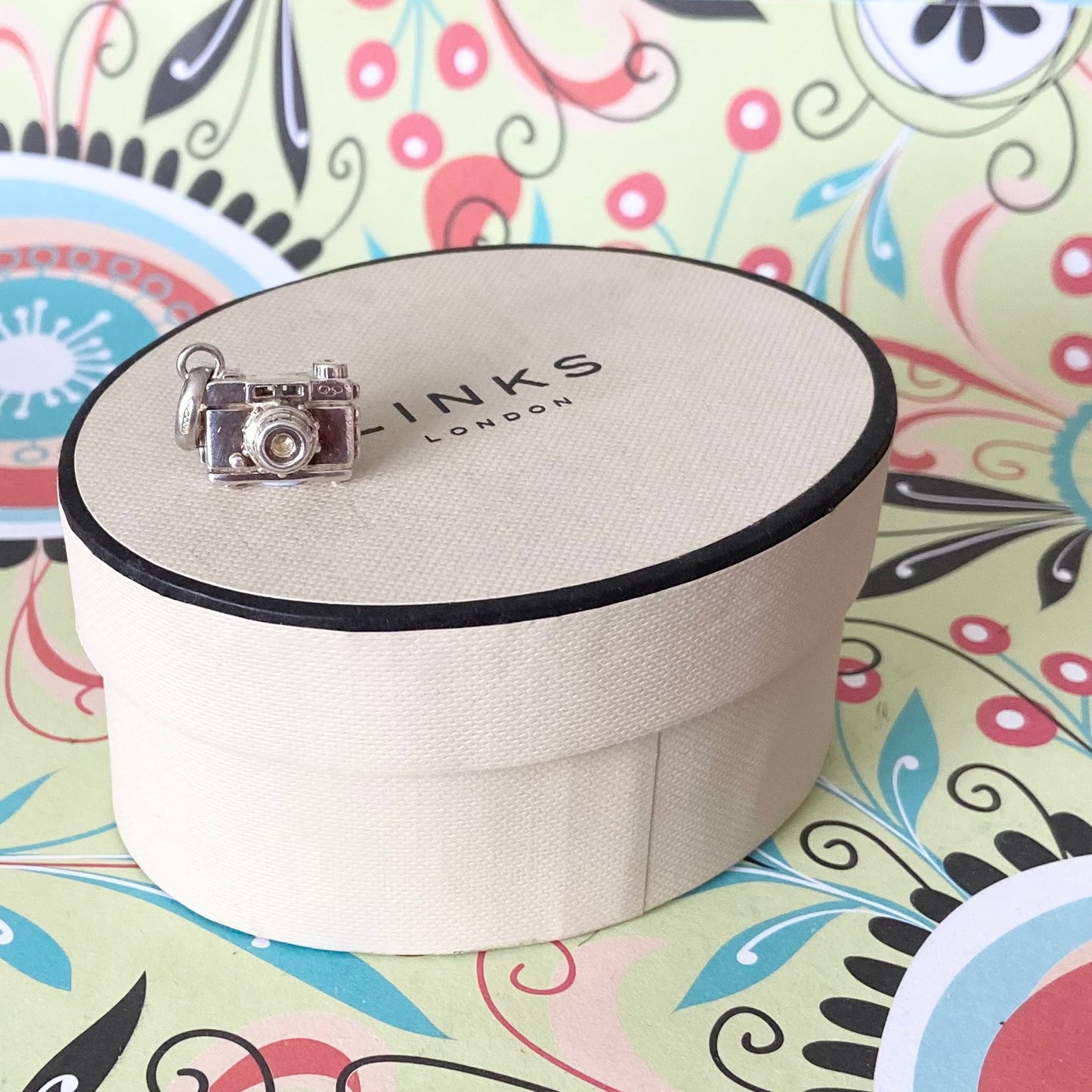 Preloved Sterling Silver Links of London Camera 925 Charm