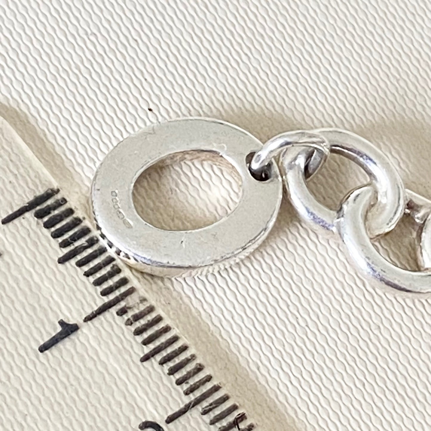 Fully Hallmarked Sterling Silver T-Bar Bracelet Links of London.  30g