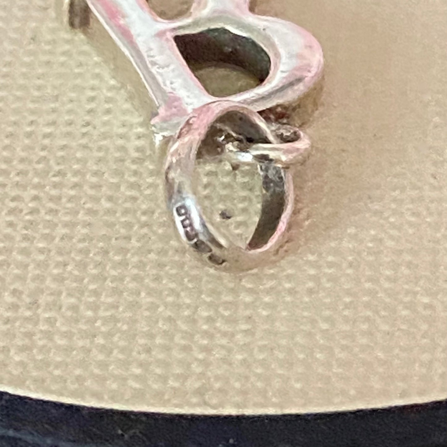 Links of London Capital Letter R Charm