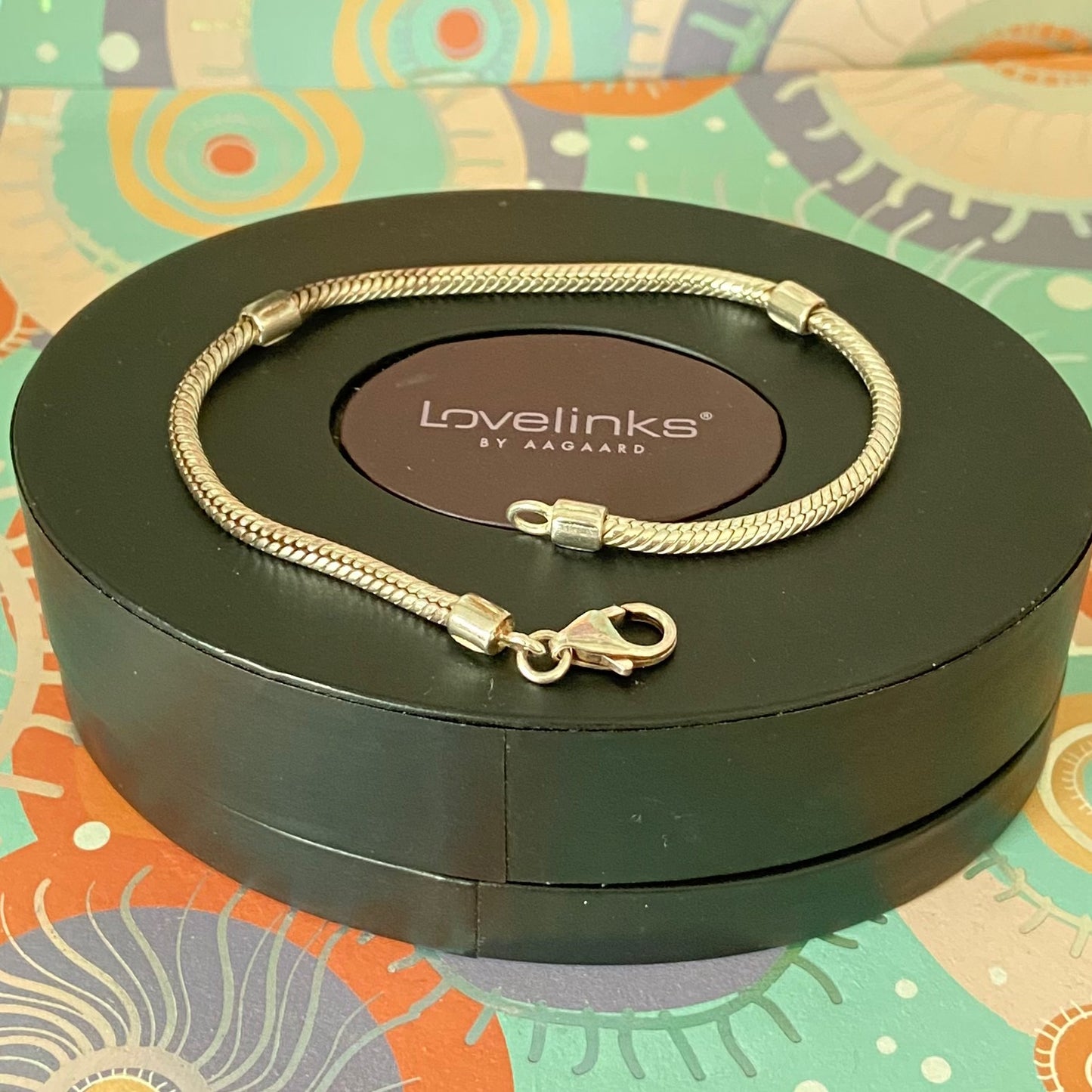 Snake Charm Bracelet ideal for Love Links Bead Charms in fantastic condition – 20cm