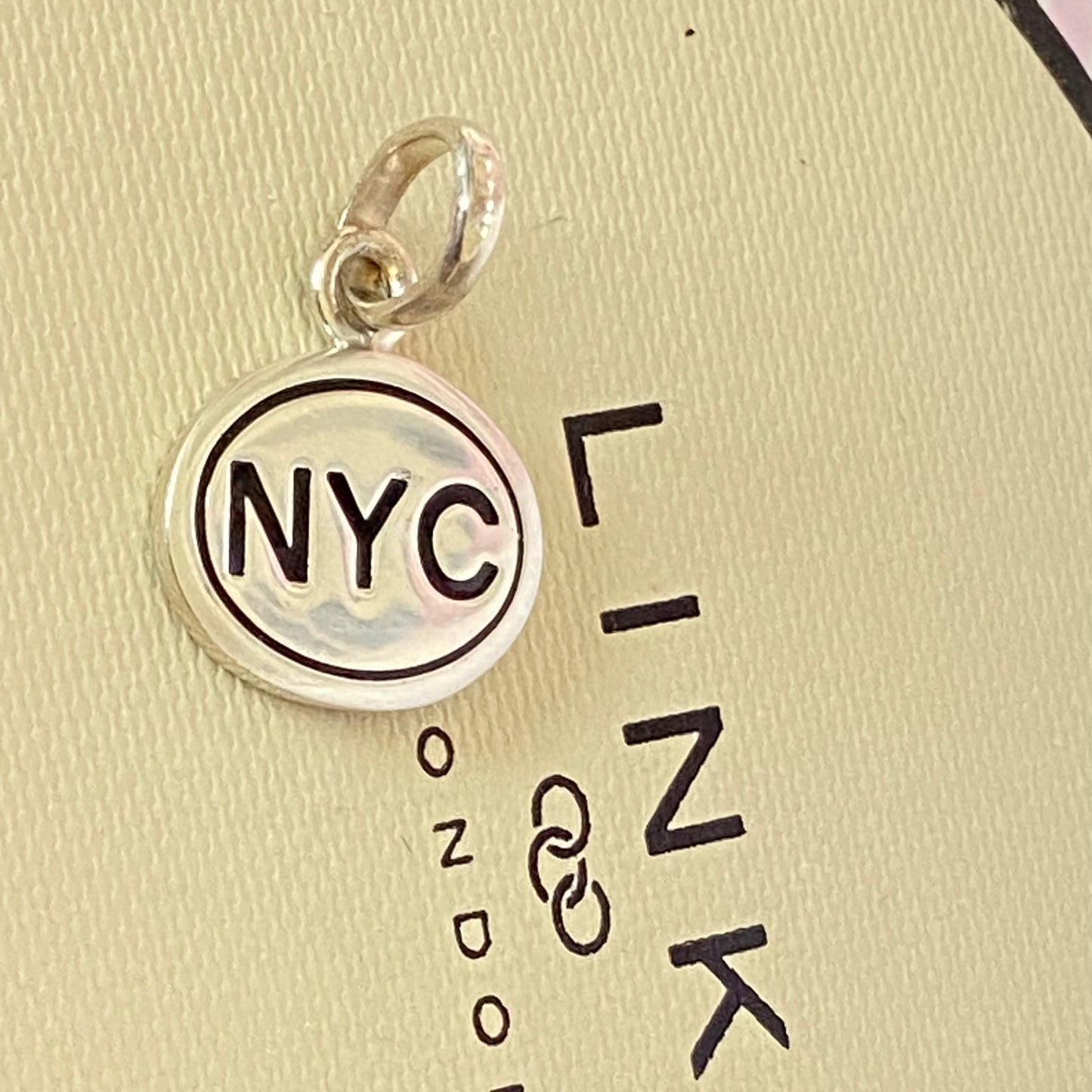 Links of London NYC (New York City) Charm New!