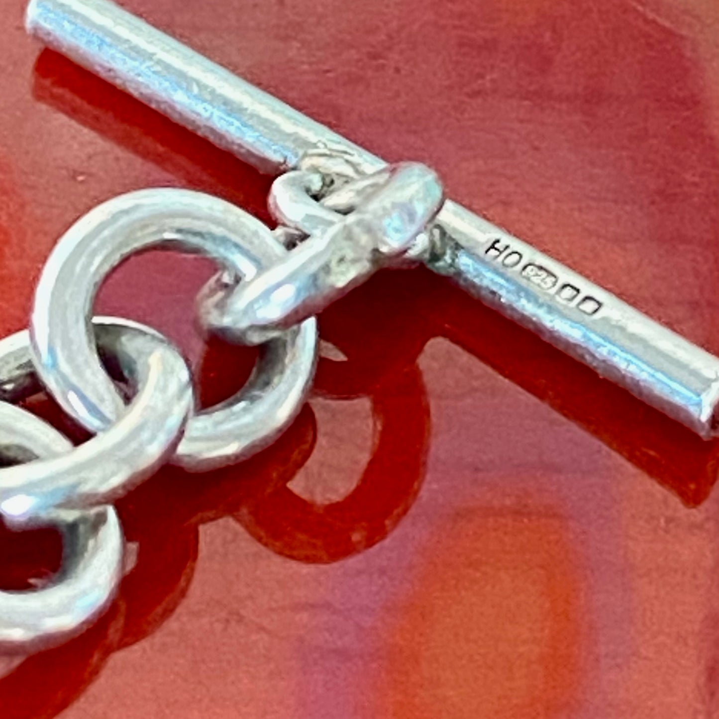 Sure T bar Hot Diamonds Necklace with a Solid Sterling Silver Heart with a Diamond. 26g. 40cm in Length