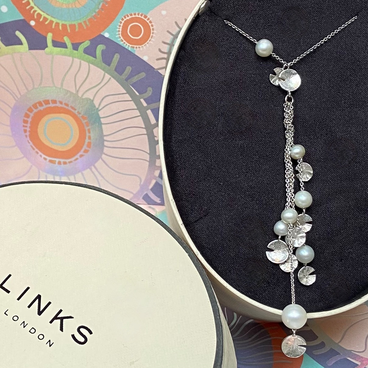 Sterling Silver and water Pearl Lily pad Links of London Necklace