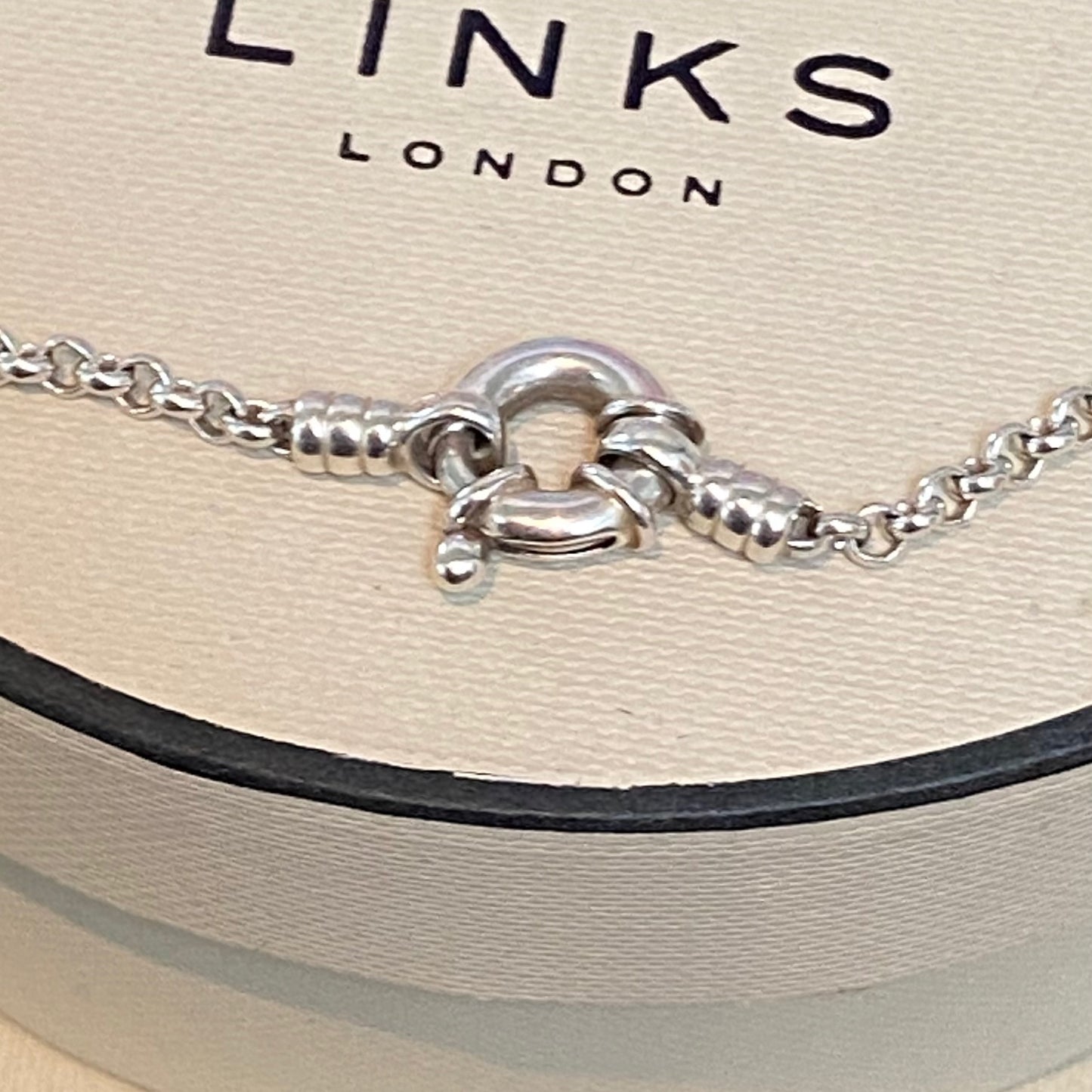 Delicate Sterling Silver Links of London Belcher Chain Bracelet with Senorita Clasp