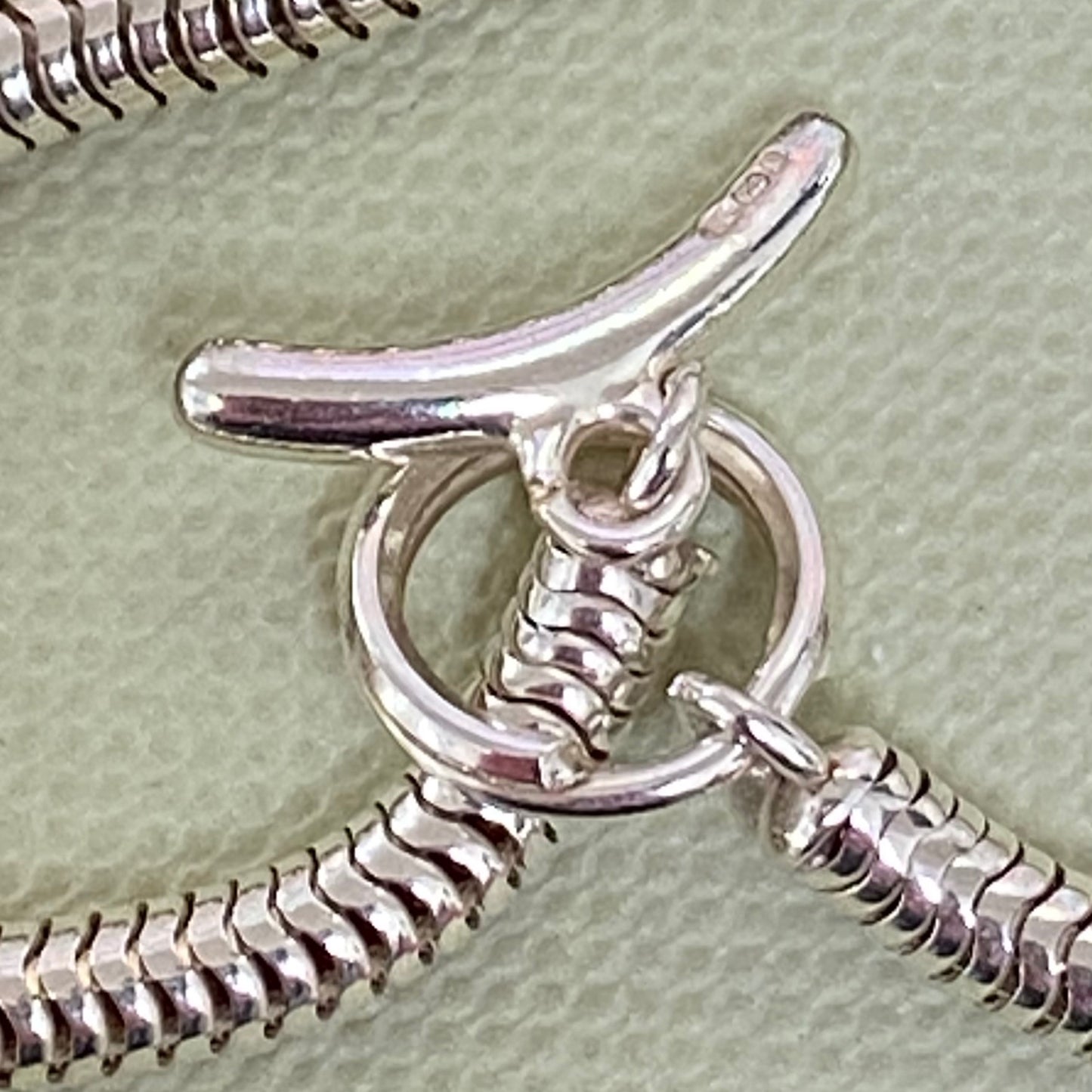 NEW Links of London Classic Sweetie Necklace with original receipt.