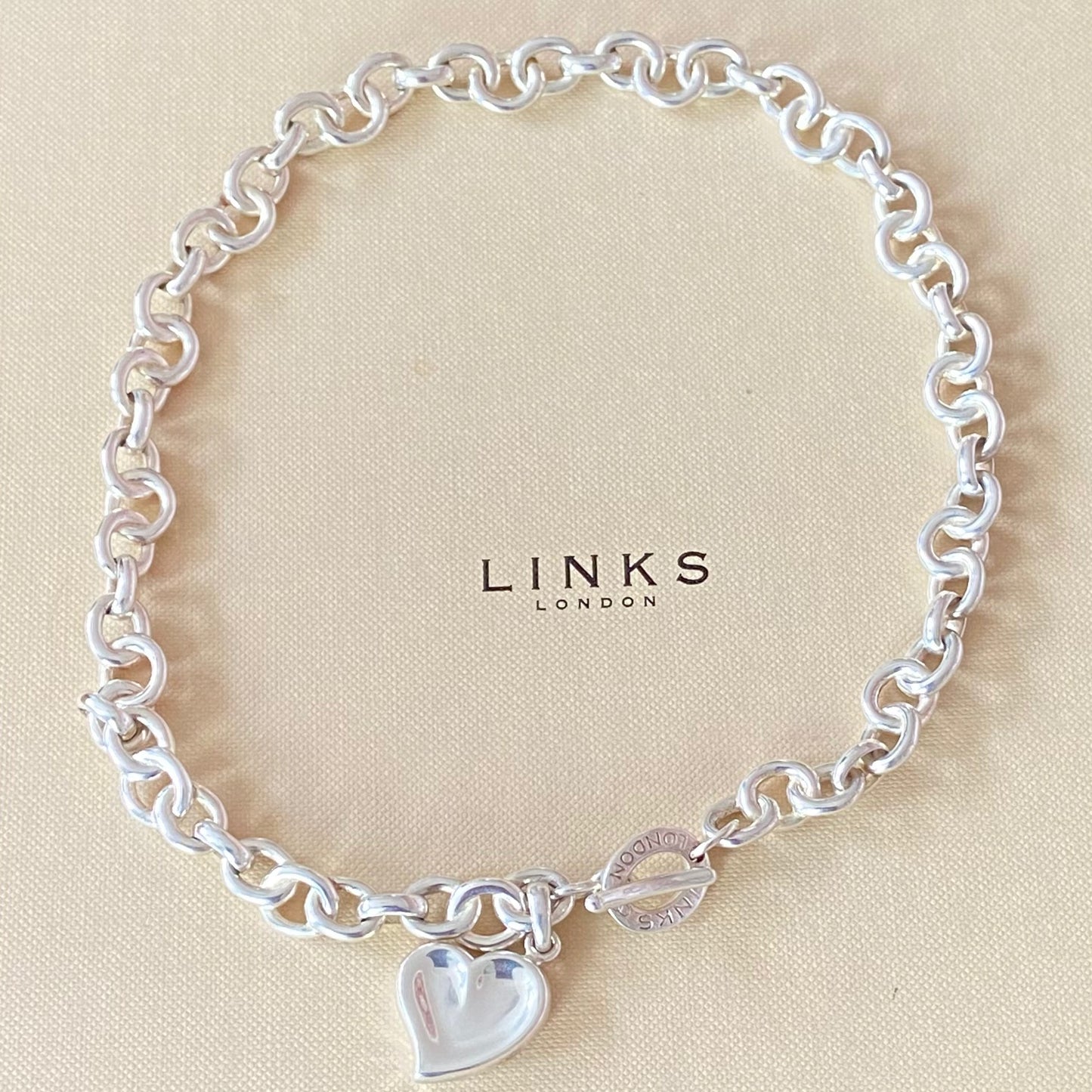 Signature Links of London Necklace Silver Heart. 43.5cm 83g