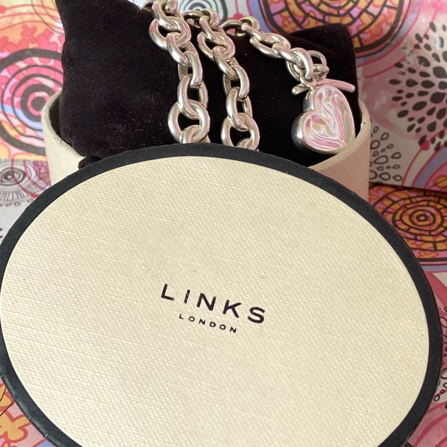 Signature Links of London Necklace Silver Heart. 43.5cm