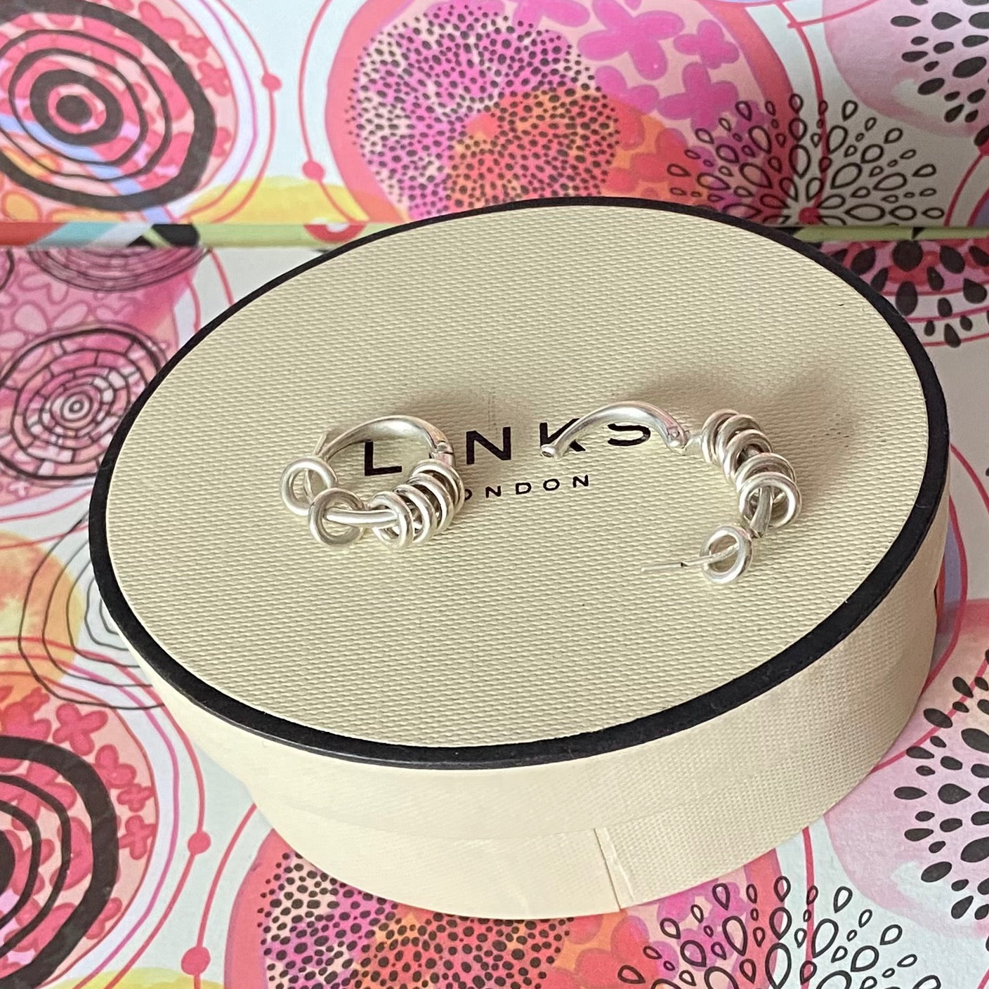 Links of London classic Sweetie Hoop Earrings with 6 sweetie rings very Rare