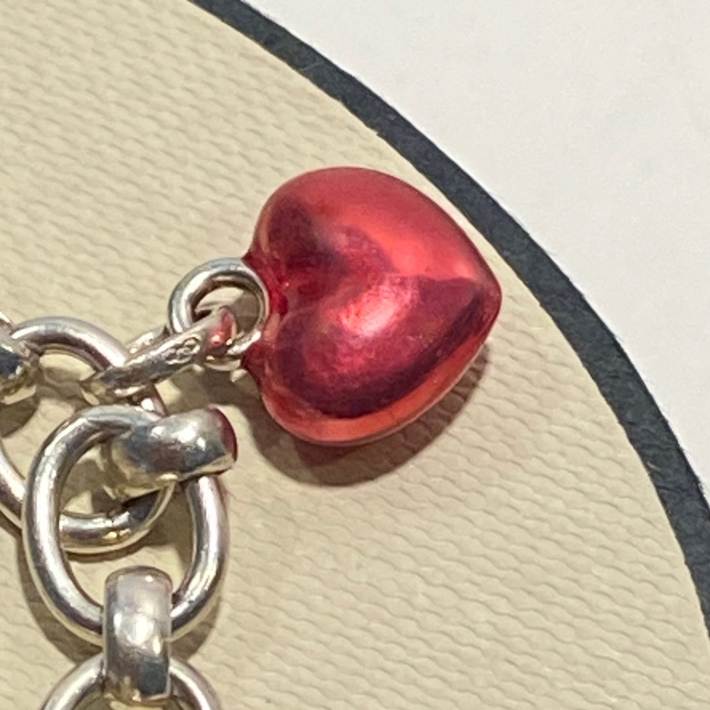 Sterling Silver Links of London Link Chain Pre Loved Links of London Bracelet, T Bar Clasp with 2 Heart Charms