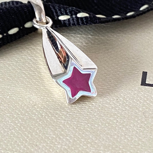 Links of London Sterling Silver 925 Shooting Star Charm with Deep Pink Enamel.