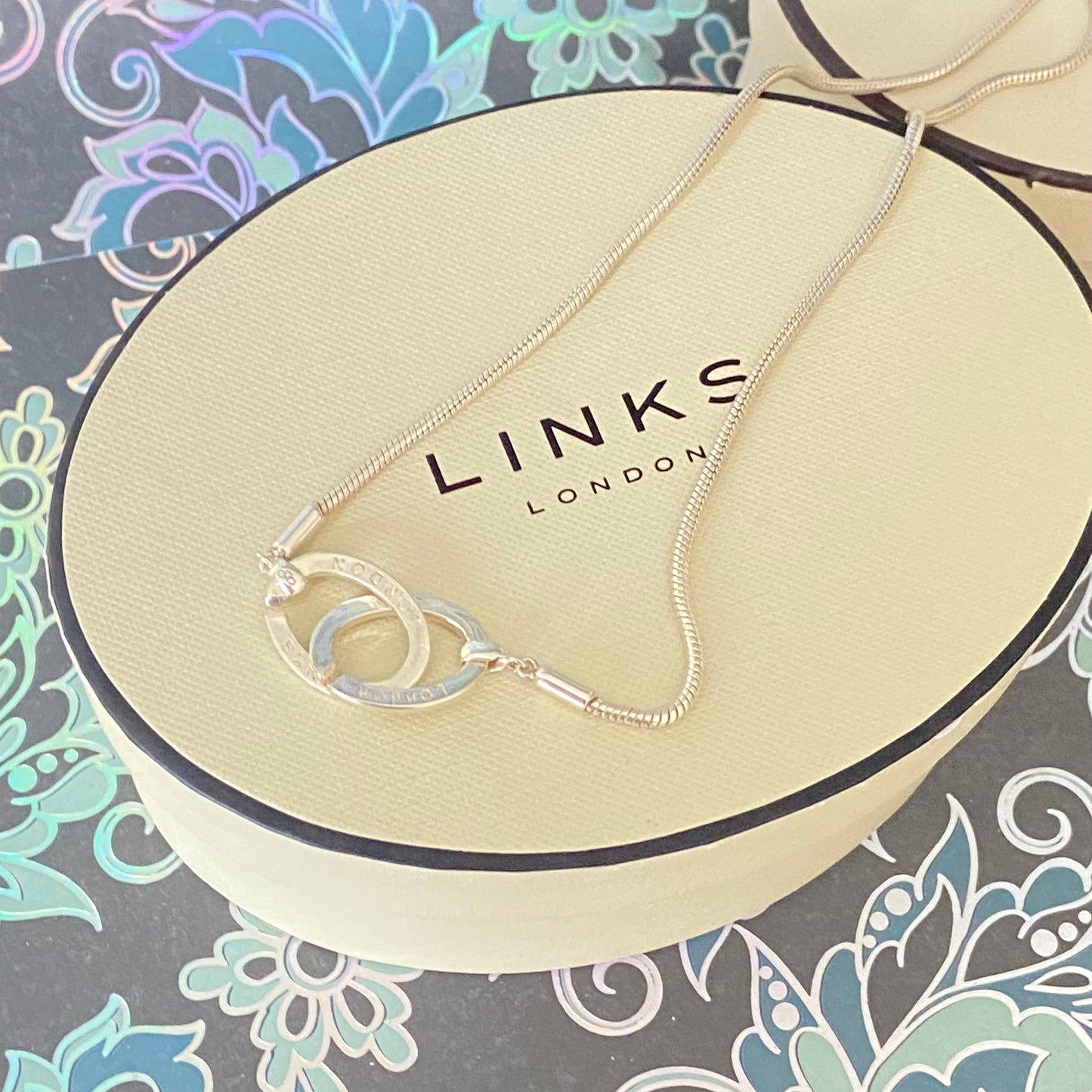 Links of London Snake chain with an Amber style pendent