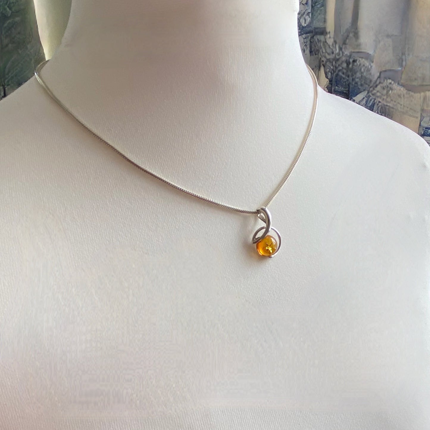 Links of London Snake chain with an Amber style pendent