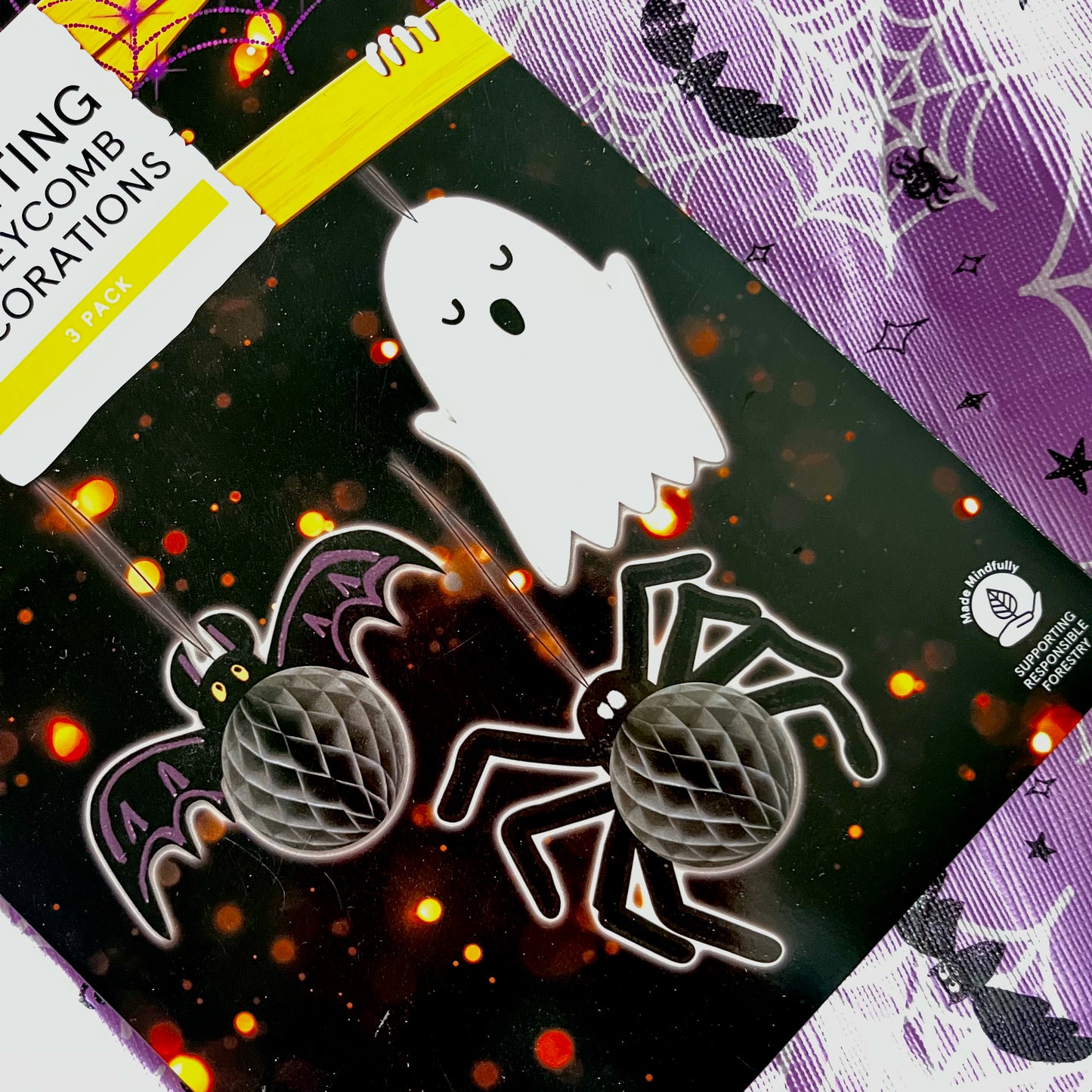 Haunting Honey comb Decorations 3 pack