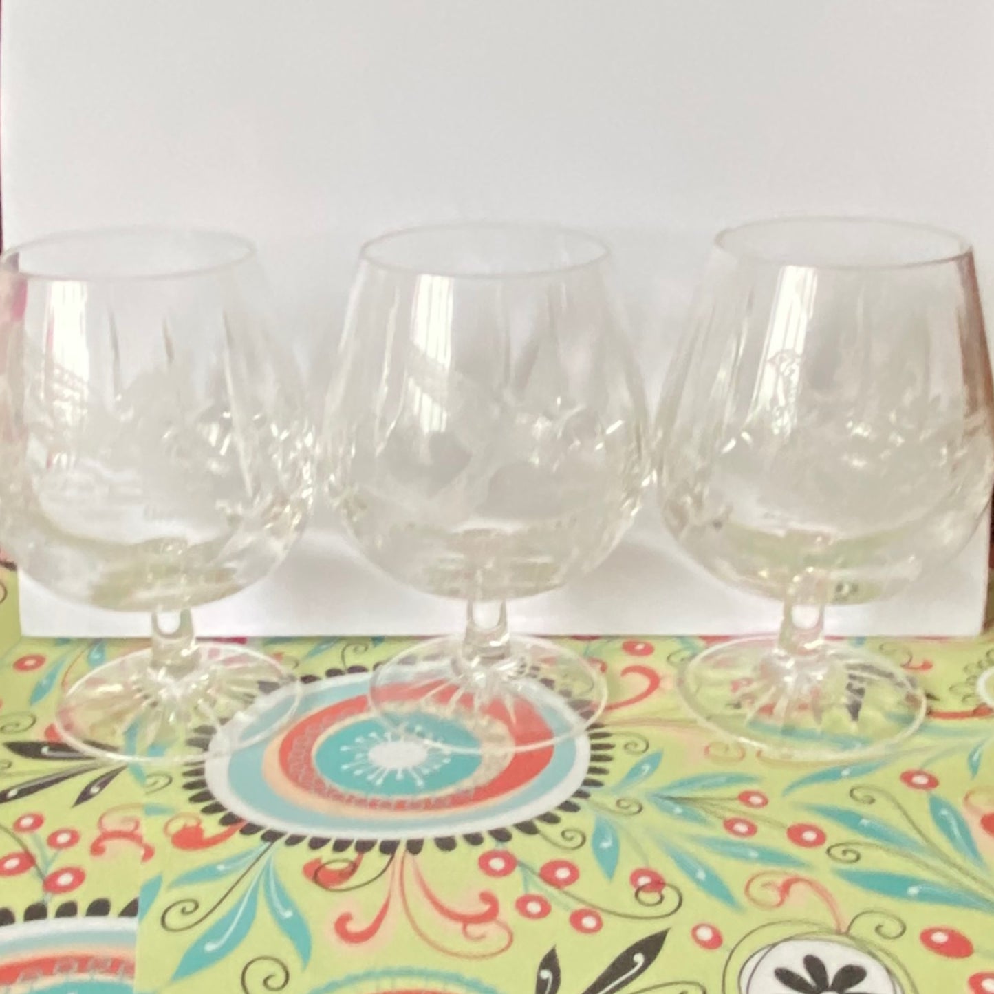 Authentic set of 3 Edinburgh Crystal Brandy Glass, Cut Crystal and Etched with a Grouse, Kestrel and Pheasant. Made in Scotland UK around 1960’s