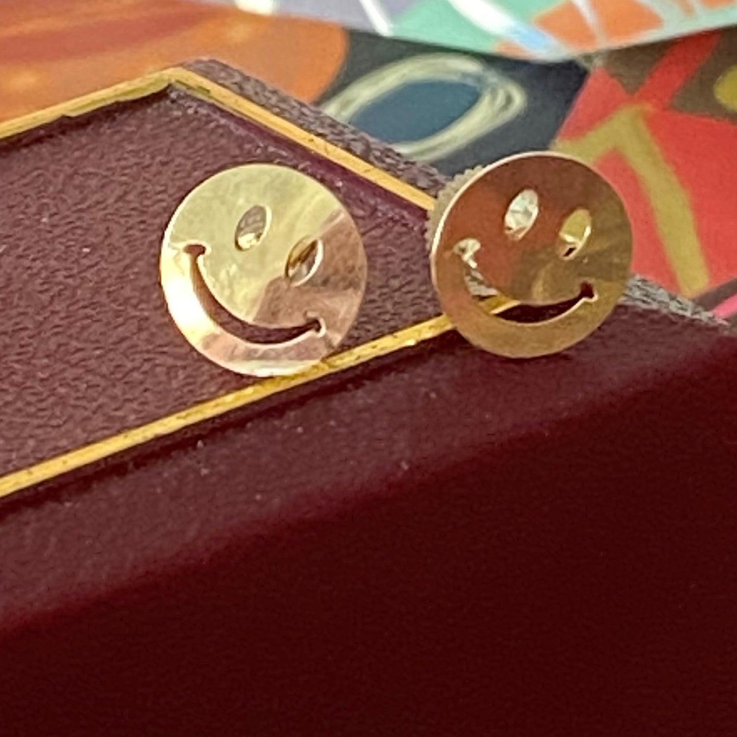 Smiley Face 9ct yellow gold Delicate Studs Earrings