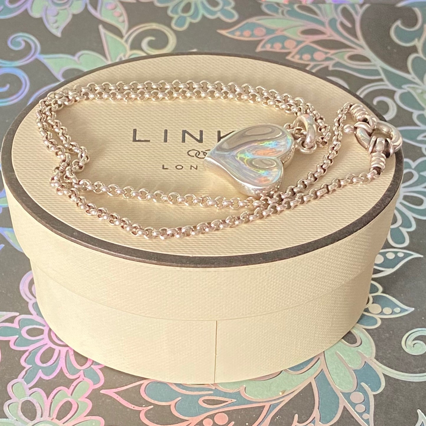 Links of London Belcher Necklace with a Love Heart Pendent
