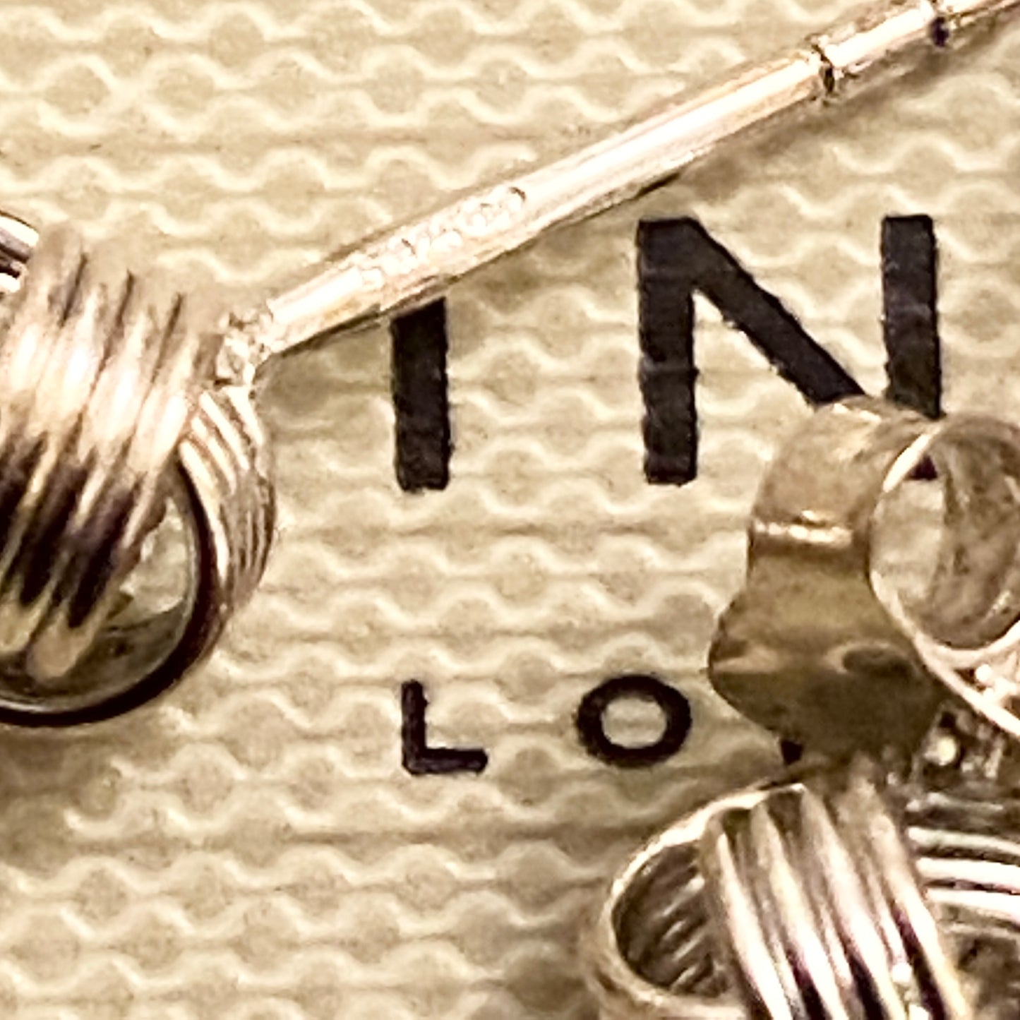 Links of London classic knot Earrings