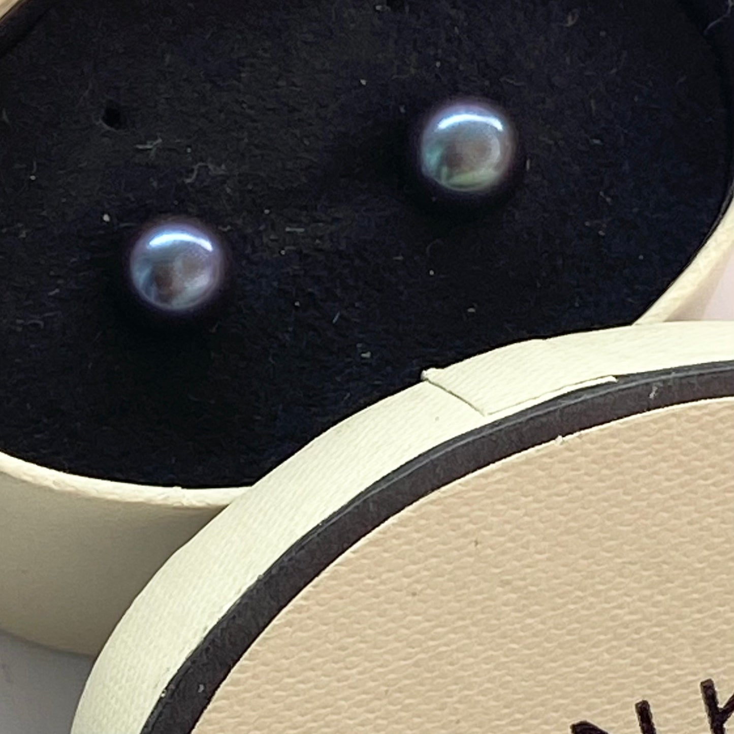Effervescence Large Black Pearl Preloved Links of London Earrings