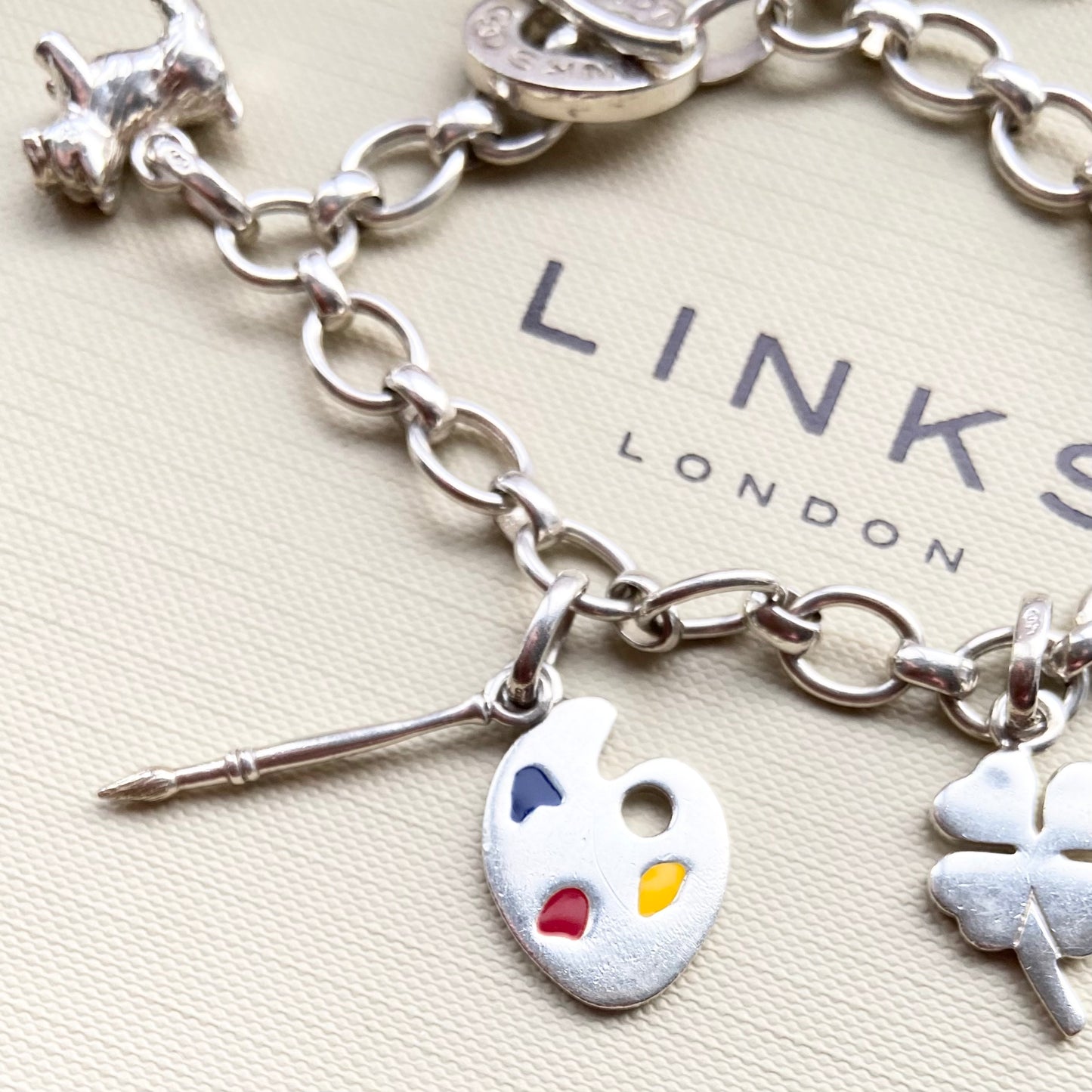 Links of London  Very rare Sterling Silver Bracelet including the charms preloved