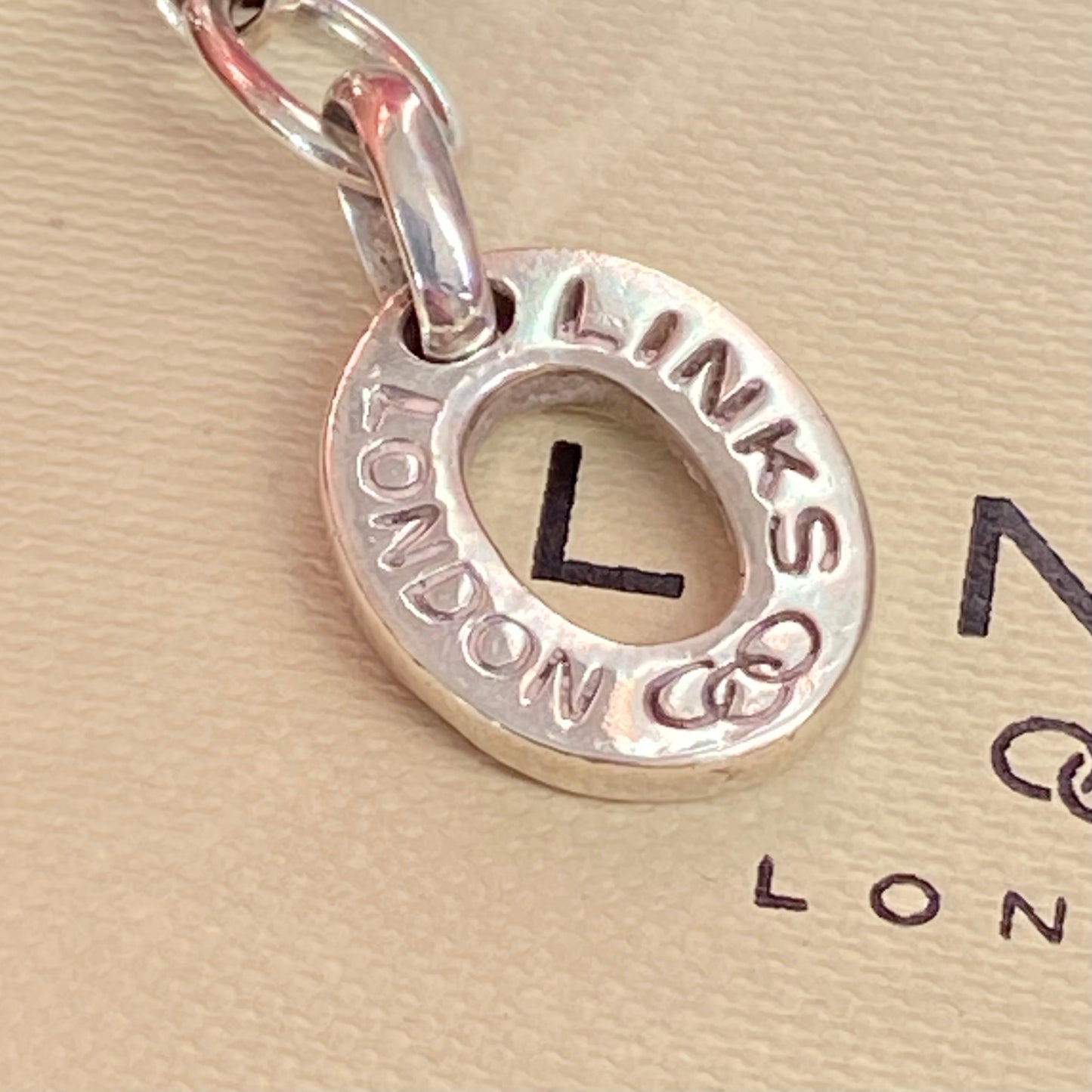 Links of London T-Bar Bracelet with Puffed Heart Charm.