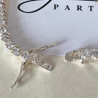Sterling Silver Tennis Bracelet with Clear Crystal Cubic Zirconia Stones