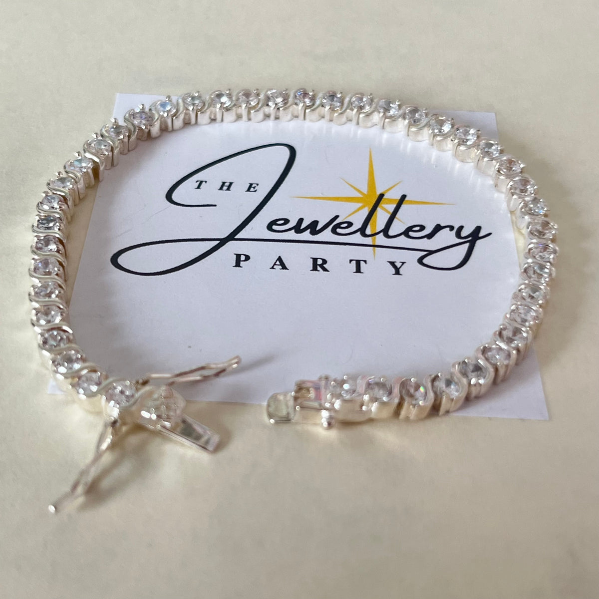 Sterling Silver Tennis Bracelet with Clear Crystal Cubic Zirconia Stones