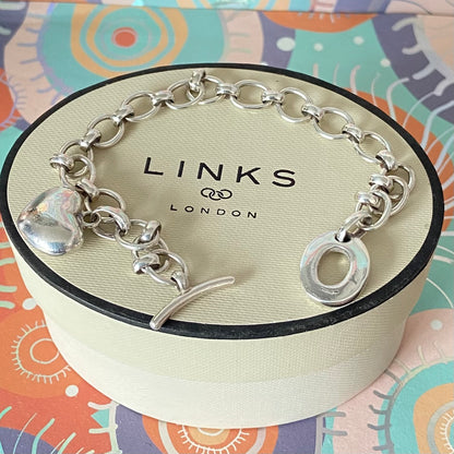Links of London T-Bar Bracelet with Puffed Heart Charm.