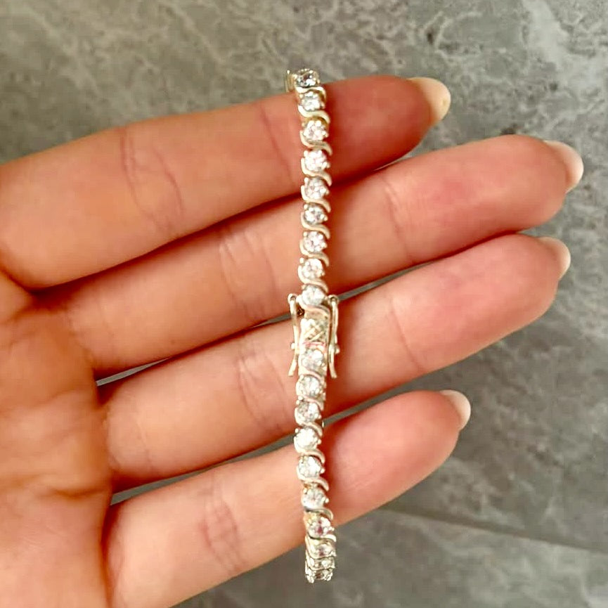 Sterling Silver Tennis Bracelet with Clear Crystal Cubic Zirconia Stones