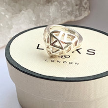 Load image into Gallery viewer, Links of London Sterling Silver Flutter and Wow Ring
