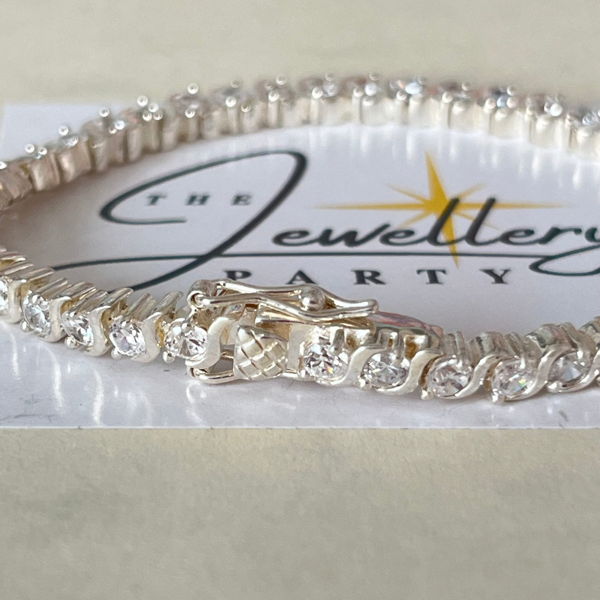 Sterling Silver Tennis Bracelet with Clear Crystal Cubic Zirconia Stones