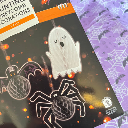 Haunting Honey comb Decorations 3 pack