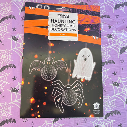 Haunting Honey comb Decorations 3 pack