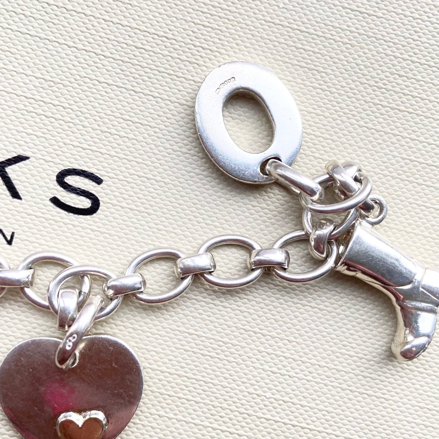 Links of London  Very rare Sterling Silver Bracelet including the charms preloved