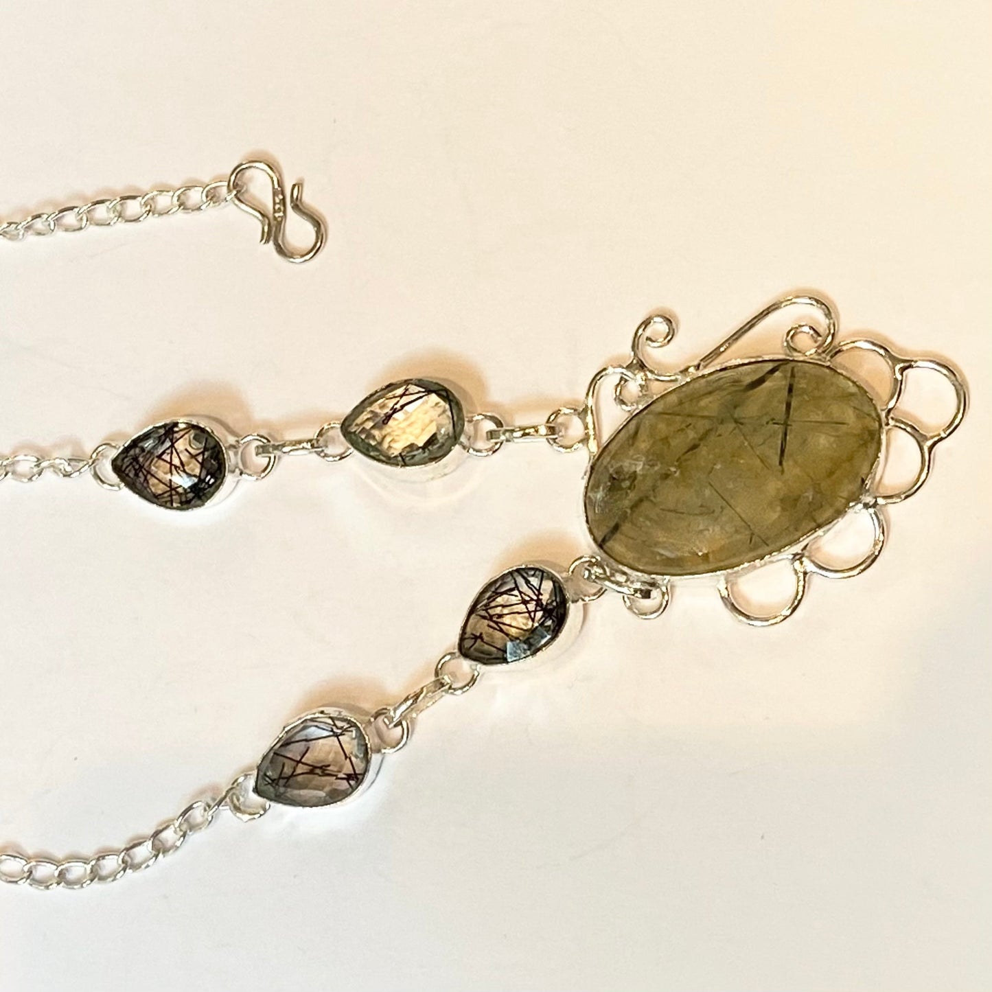Pretty Glass and Gemstone Necklace