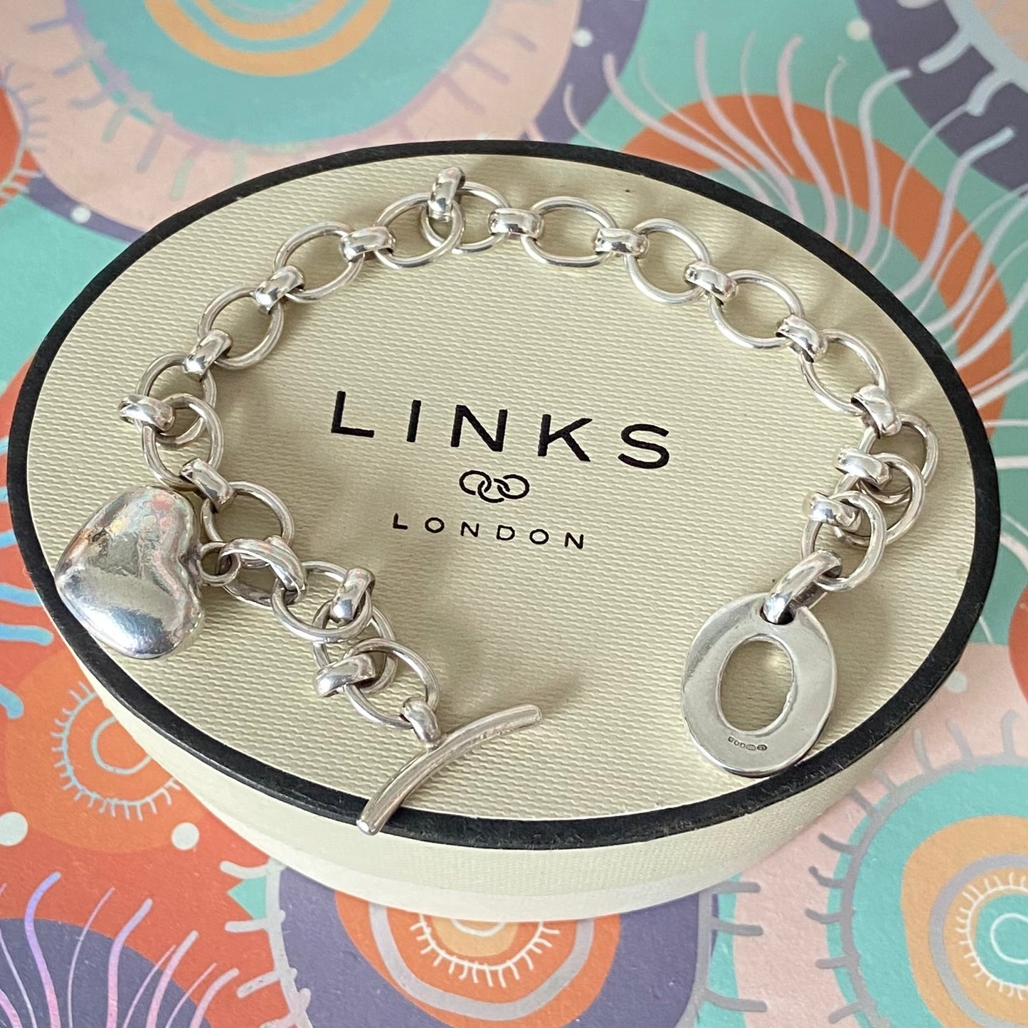 Links of London T-Bar Bracelet with Puffed Heart Charm.