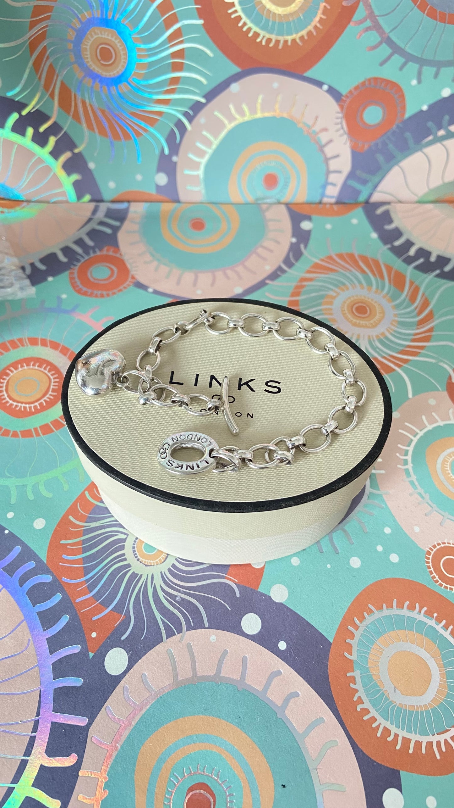 Links of London T-Bar Bracelet with Puffed Heart Charm.