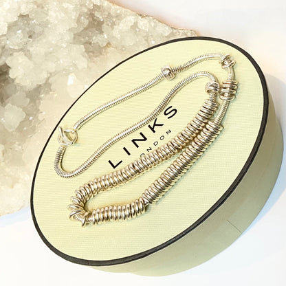NEW  Links of London Classic Sweetie Necklace with original receipt.