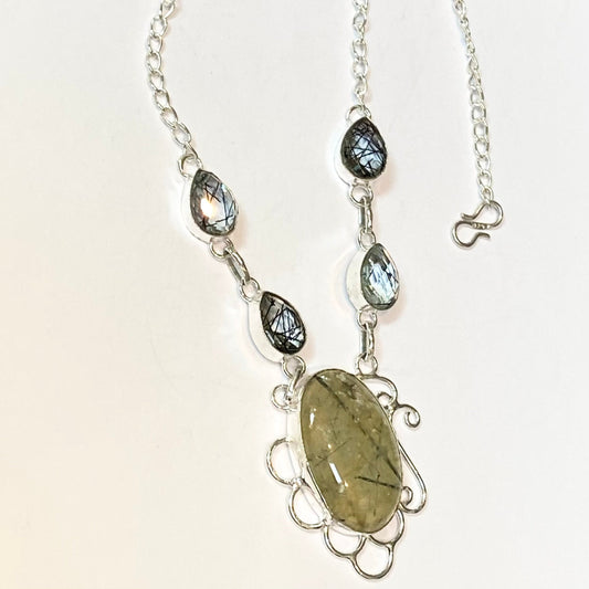 Pretty Glass and Gemstone Necklace