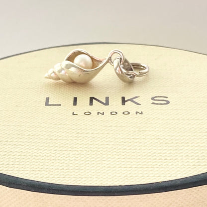 Pre loved Links of London Sterling Silver Pearl Shell Charm
