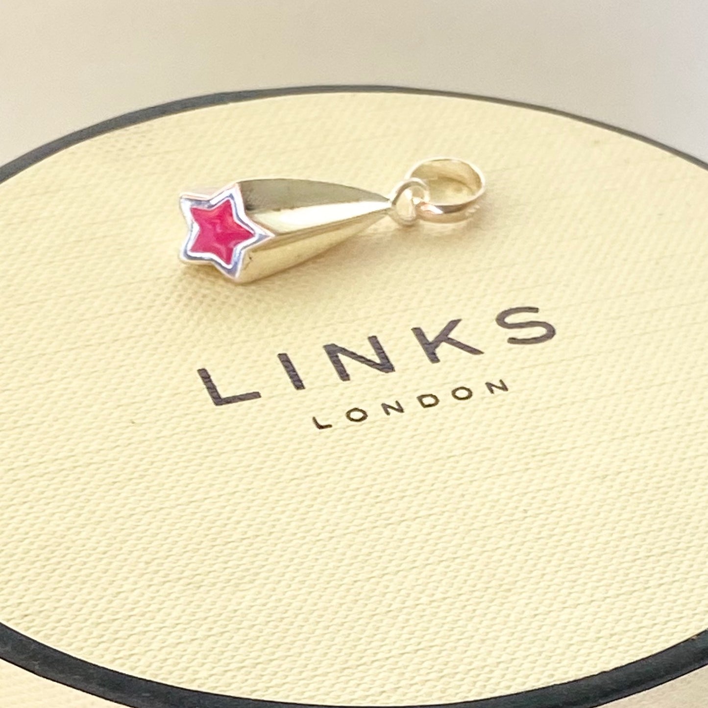 Links of London 925 Shooting Star with Red Enamel Charm